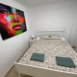 Ilona With Sea View, Swimming Pool And Garage Апартаменты *