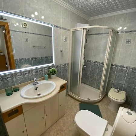 Ilona With Sea View, Swimming Pool And Garage Apartamento Torrevieja