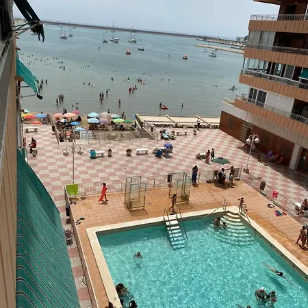 Ilona With Sea View, Swimming Pool And Garage Appartement *