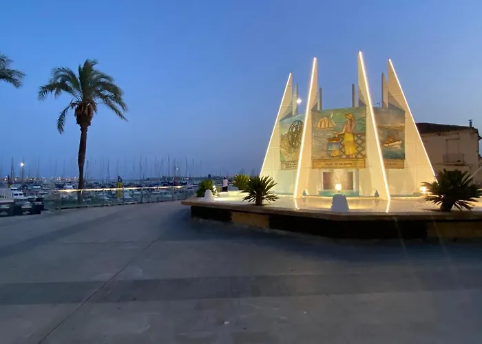 Ilona With Sea View, Swimming Pool And Garage Apartment Torrevieja