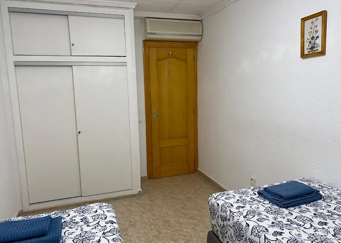 Ilona With Sea View, Swimming Pool And Garage Apartment Torrevieja